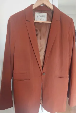 Americana Pull&Bear Talla L Marrón