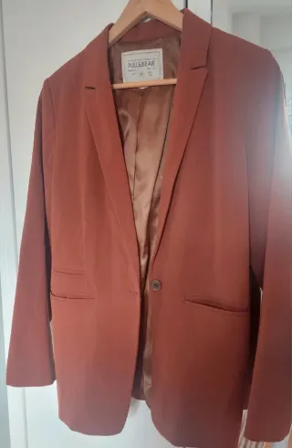 Americana Pull&Bear Talla L Marrón