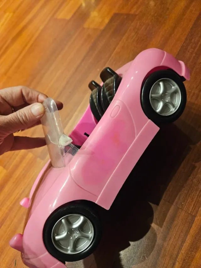 Macchina Barbie cabrio rosa 4 ruote