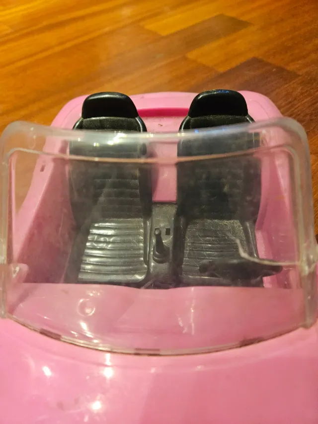 Macchina Barbie cabrio rosa 4 ruote