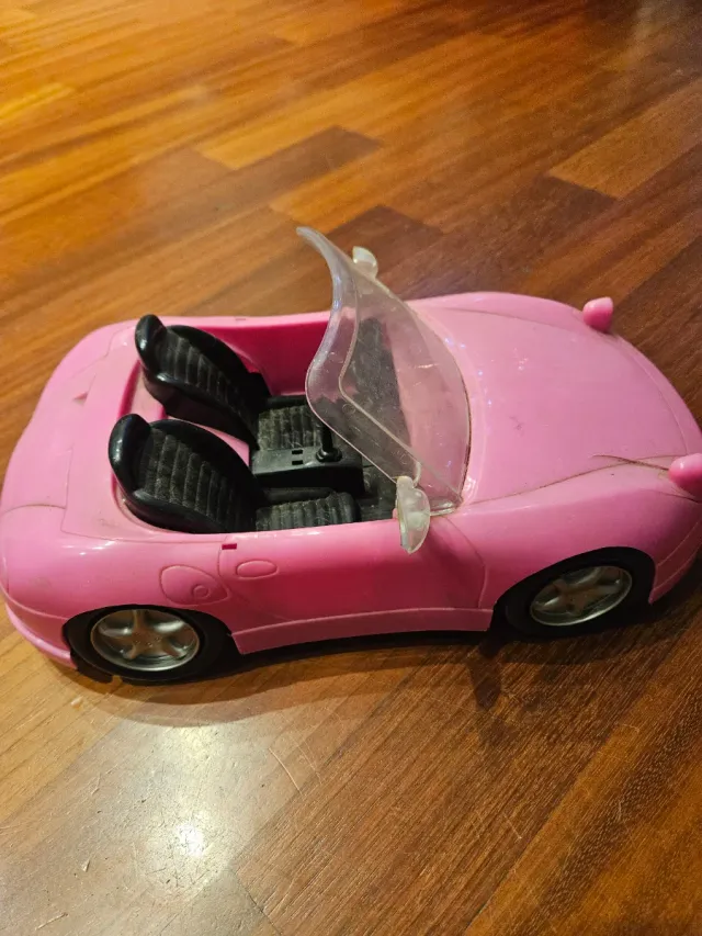Macchina Barbie cabrio rosa 4 ruote
