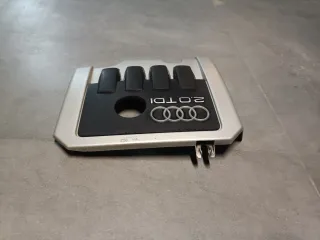 Tapa motor Audi 2.0 TDI A3 8P BKD