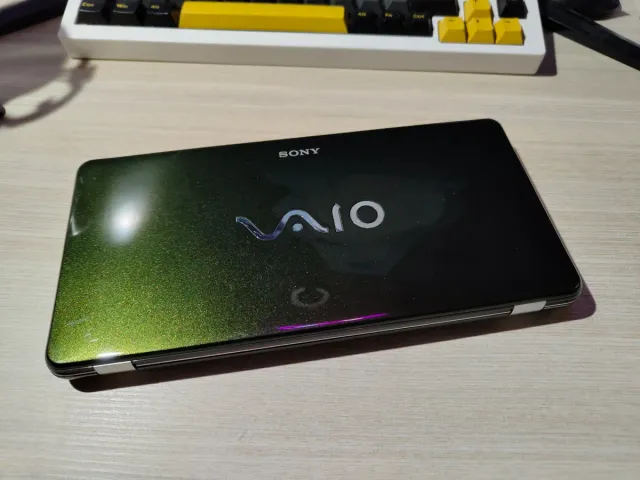 Sony Vaio P610