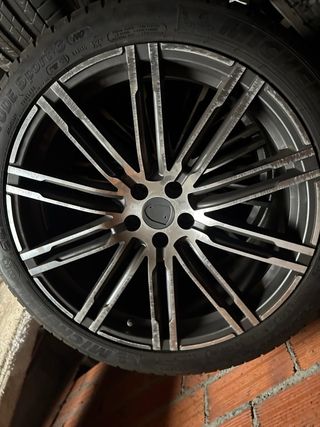 Llantas Porsche Macan Turbo 21