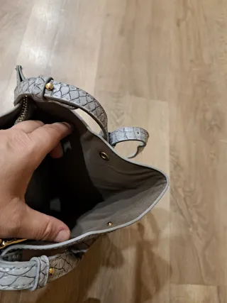 Bolso Diesel gris efecto piel serpiente