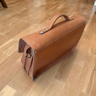 Maletín de cuero natural vintage