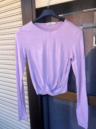 Camiseta Stradivarius Nudo Lila