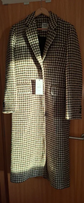 Abrigo cuadros Zara ZW Collection