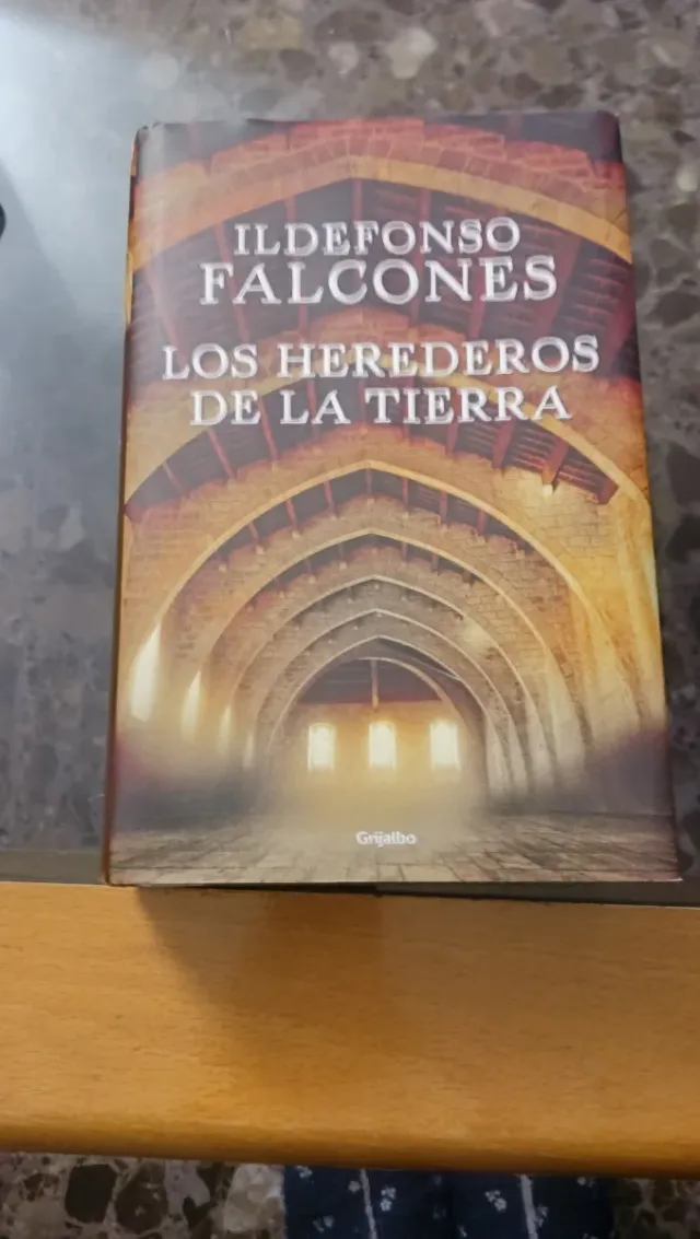 Los herederos de la tierra (Novela histórica) (...