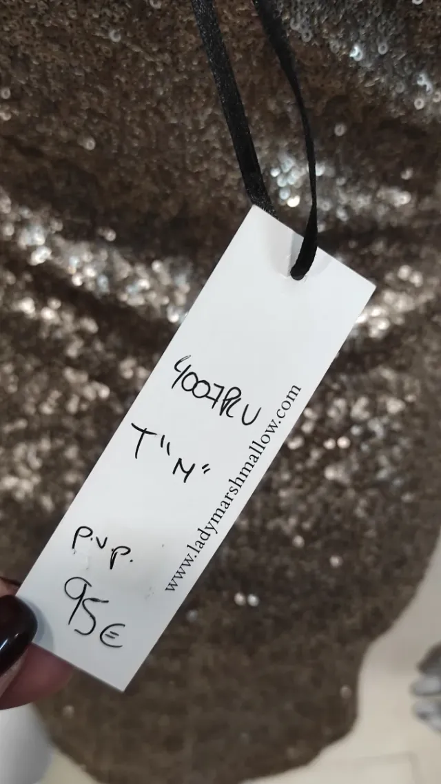 Vestito in paillette dorate nuovo