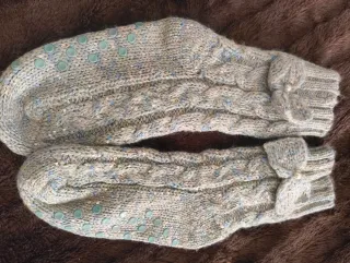 Calcetines de punto con pompones