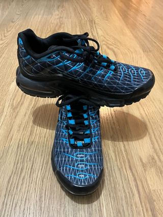Zapatillas Nike Air Max TN Negras y Azules