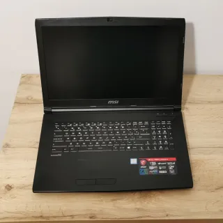 MSI Ordenador Portátil Gaming Negro