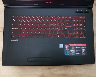 MSI Ordenador Portátil Gaming Negro
