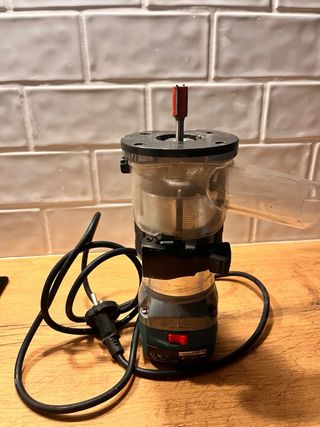 Fresadora Hammer FRZ710 - 710W Incluye +6 regalos