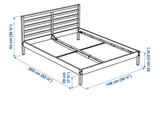 Letto Ikea con rete e 2 comodini