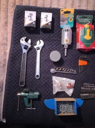 Lote de herramientas varias