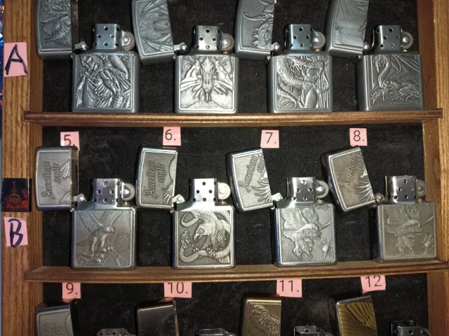 Mecheros tipo Zippo a eligir precio pieza Lote 55€