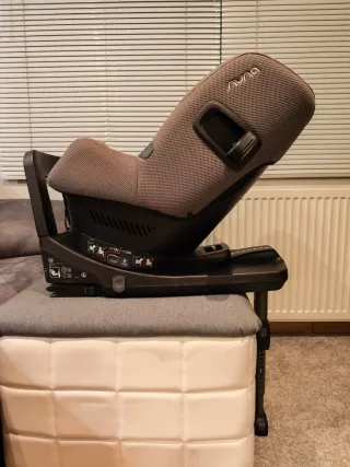 Silla de coche Nuna Prym (venta en persona)