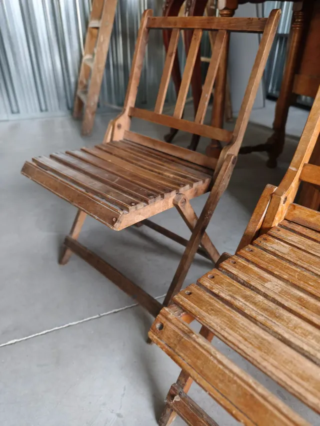 Sedie pieghevoli vintage in legno