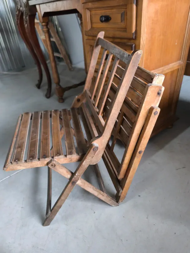 Sedie pieghevoli vintage in legno