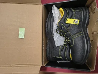 Zapatos de seguridad FORLI punta de acero