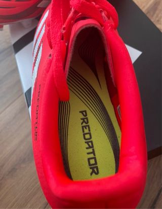 Botas de fútbol Adidas Rojas Tacos