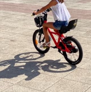 Bicicleta infantil B'twin roja