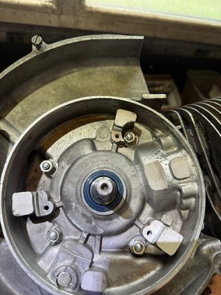 Motor Vespa 9DN 200 encendido Ducati