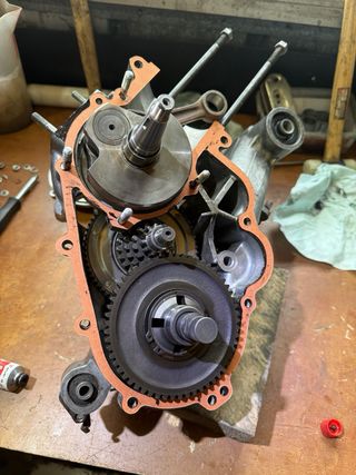 Motor Vespa 9DN 200 encendido Ducati