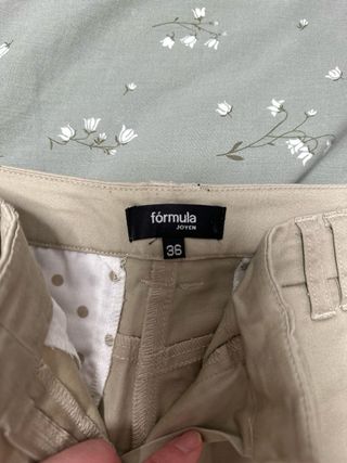 Bermudas beige