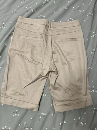 Bermudas beige