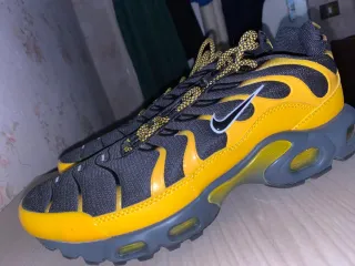 Nike TN Scarpe Uomo Nero Giallo