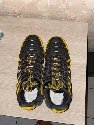 Nike TN Scarpe Uomo Nero Giallo