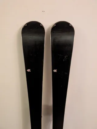 ESQUIS 142 ROSSIGNOL