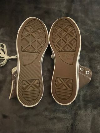Converse Chuck Taylor Marrones Talla 42