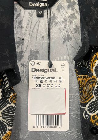 Vestido camisero midi Desigual estampado.