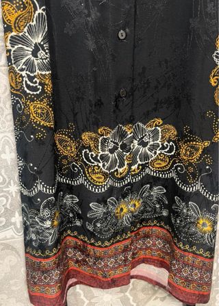 Vestido camisero midi Desigual estampado.