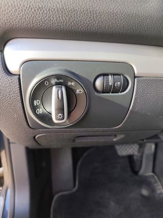 Volkswagen Golf - 1.6 TDI 105 CV - DPF DSG7 Sport