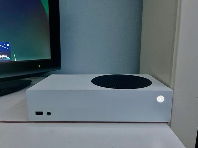 Xbox Series S Bianca