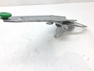 ELEVALUNAS TRASERO DERECHO TOYOTA AURIS (5)