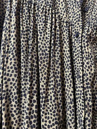 Vestido midi estampado verde y negro