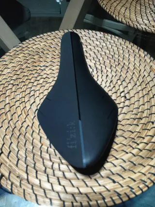 Sillín Fizik Arione 00 Negro Carbono 7x9