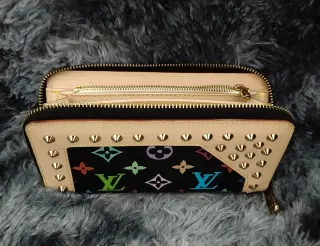 Billetera Louis Vuitton Multicolor Studded