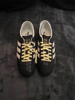 Adidas Tokio Zapatillas Deportivas Negras y Beige