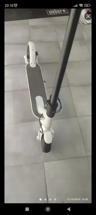 Monopatín Eléctrico Blanco