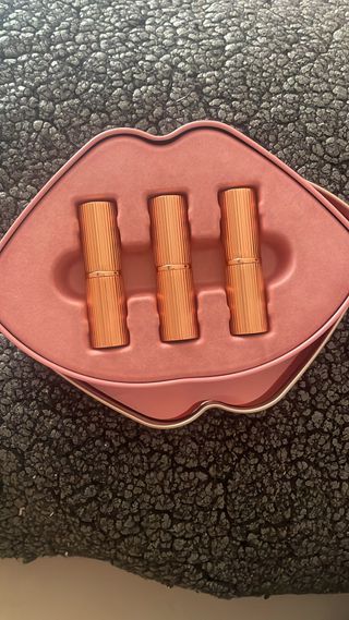 Set 3 Labiales Dorados Estuche Labios Rosa