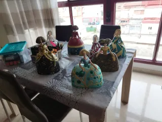 Meninas hechas a mano