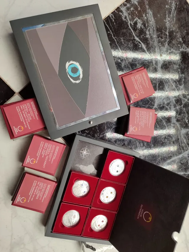 Colección Monedas Plata Ojos del Mundo