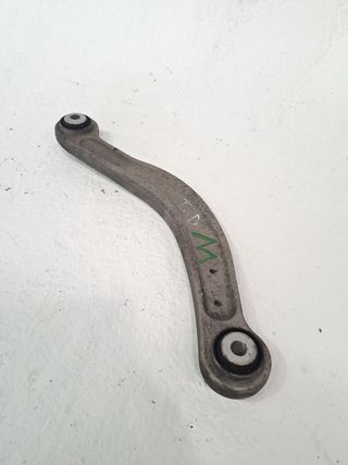 SOPORTE BRAZO SUSPENSION TRASERO DERECHO MERCEDES-BENZ CLASE